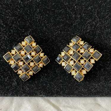 Huge Checkerboard Onyx Crystal Clip-on Statement E