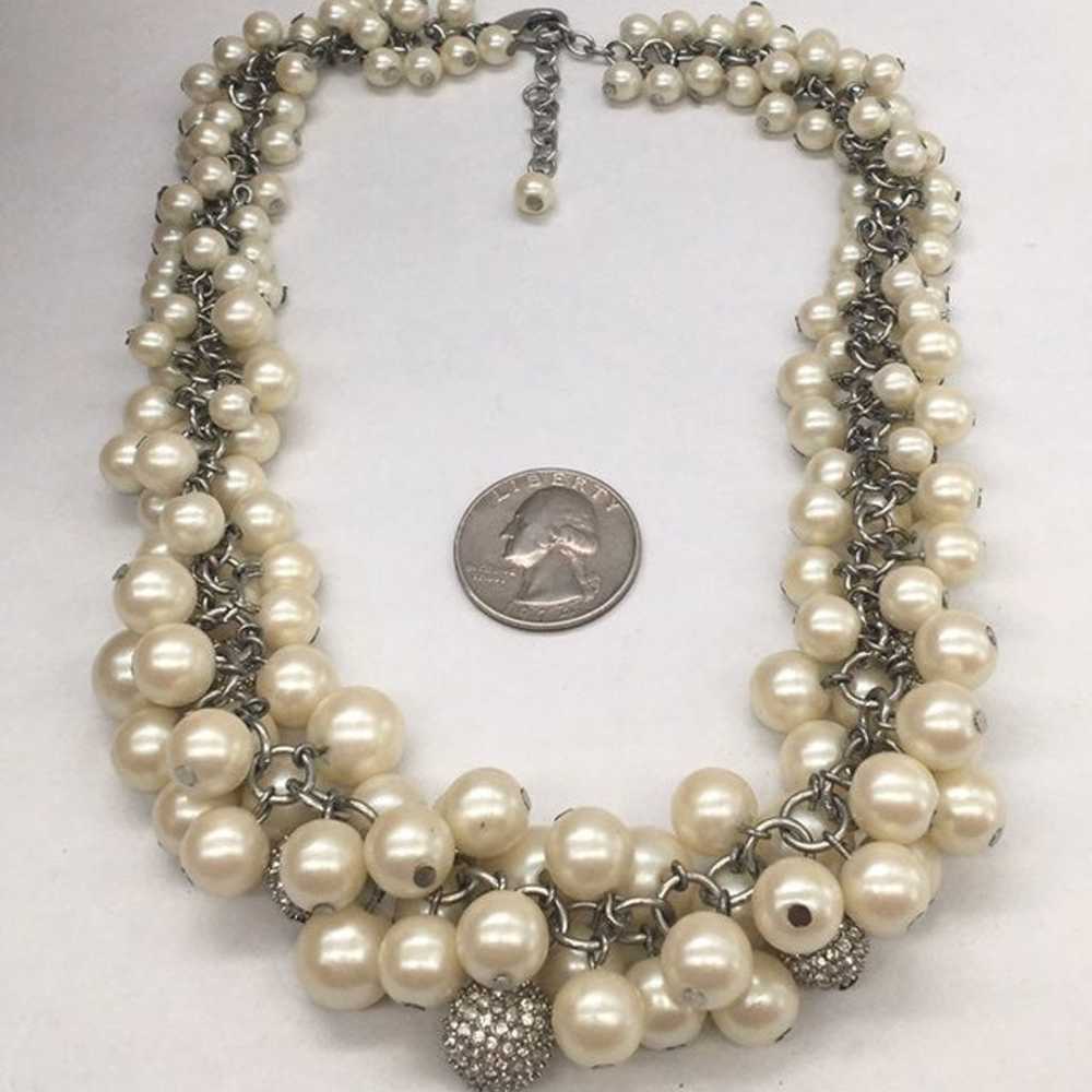 Vintage faux pearl & crystal Necklace - image 3