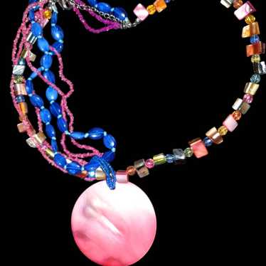 Extremely unique vintage beaded 80s necklace all h