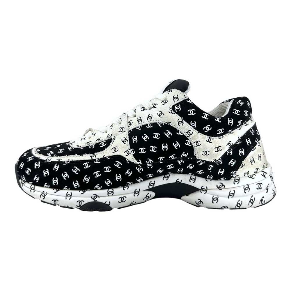 Chanel Suede Trainer Printed CC Black White - image 3