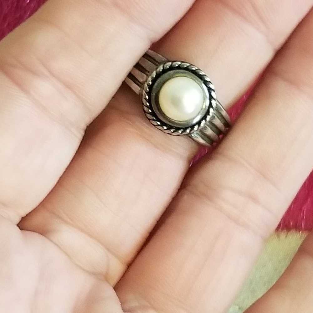 Sterling Silver & Genuine Pearl Ring - image 4