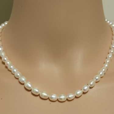 Vintage Freshwater Pearl Choker Necklace - image 1