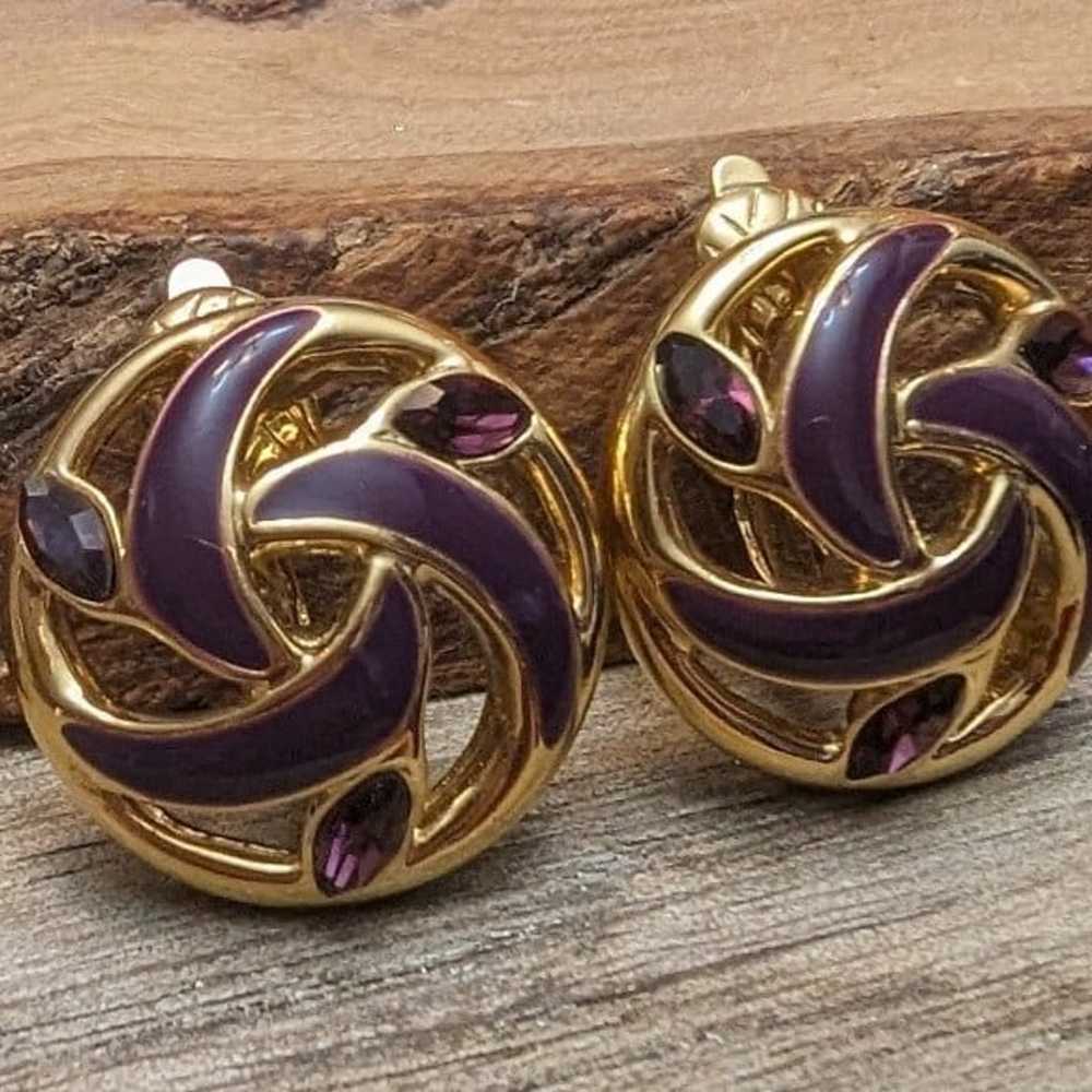 Vintage Trifari Clip On Earrings - image 2