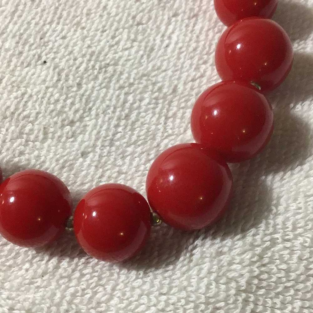 Vintage Ruby red medium size cold (glass) beads/g… - image 2