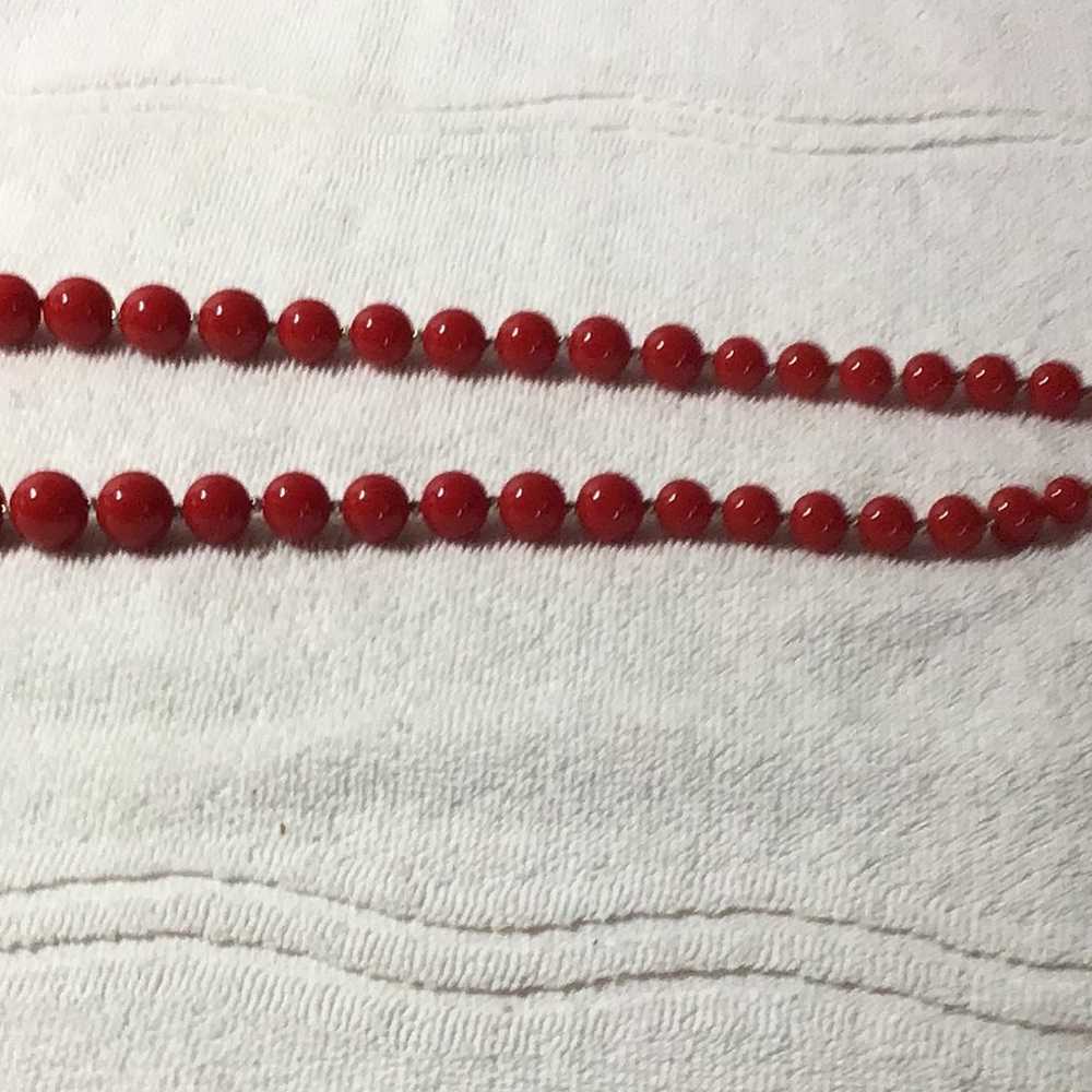 Vintage Ruby red medium size cold (glass) beads/g… - image 5