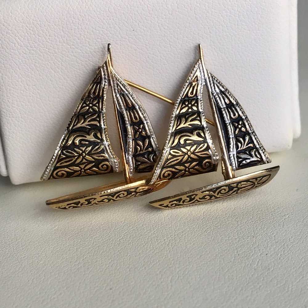 Vintage Toledo Damascene Sailing Boats Gold Tone … - image 2