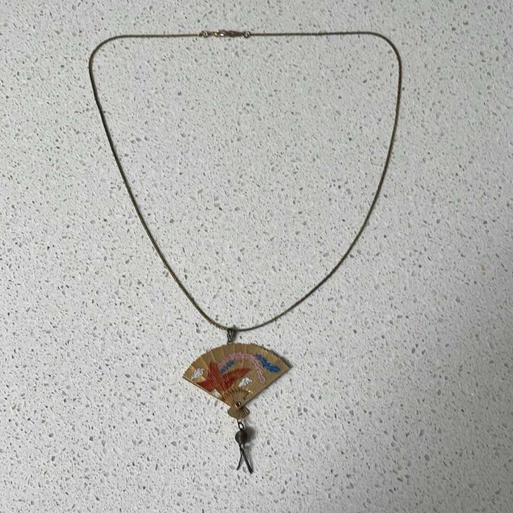 Vintage 14k GP Asian fan pendant necklace - image 3