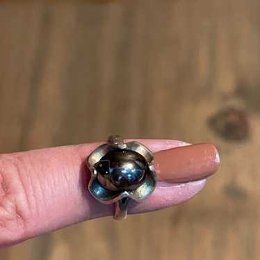 Sterling silver and Hematite flower ring - image 1