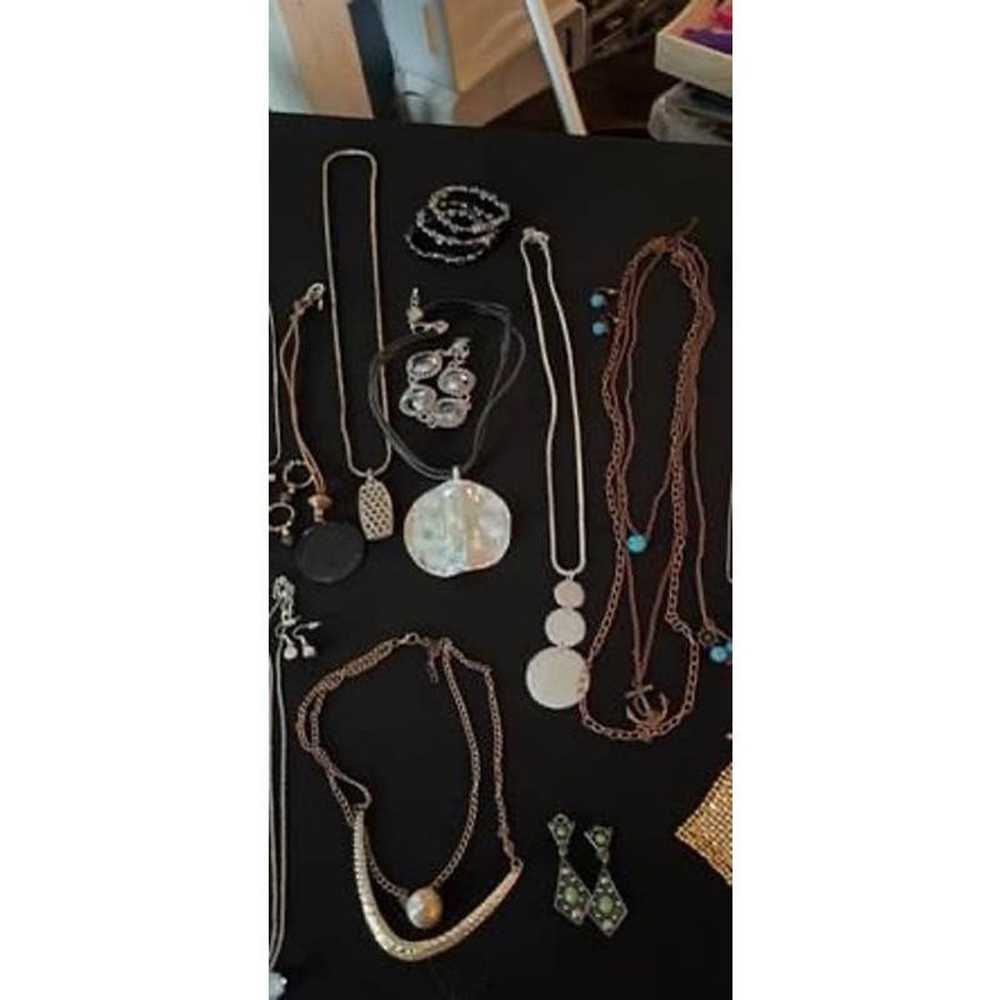 Lot of Vintage and Costume Jewelry - image 12