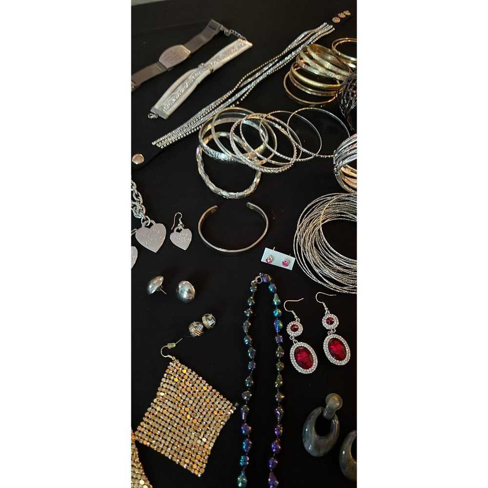 Lot of Vintage and Costume Jewelry - image 5