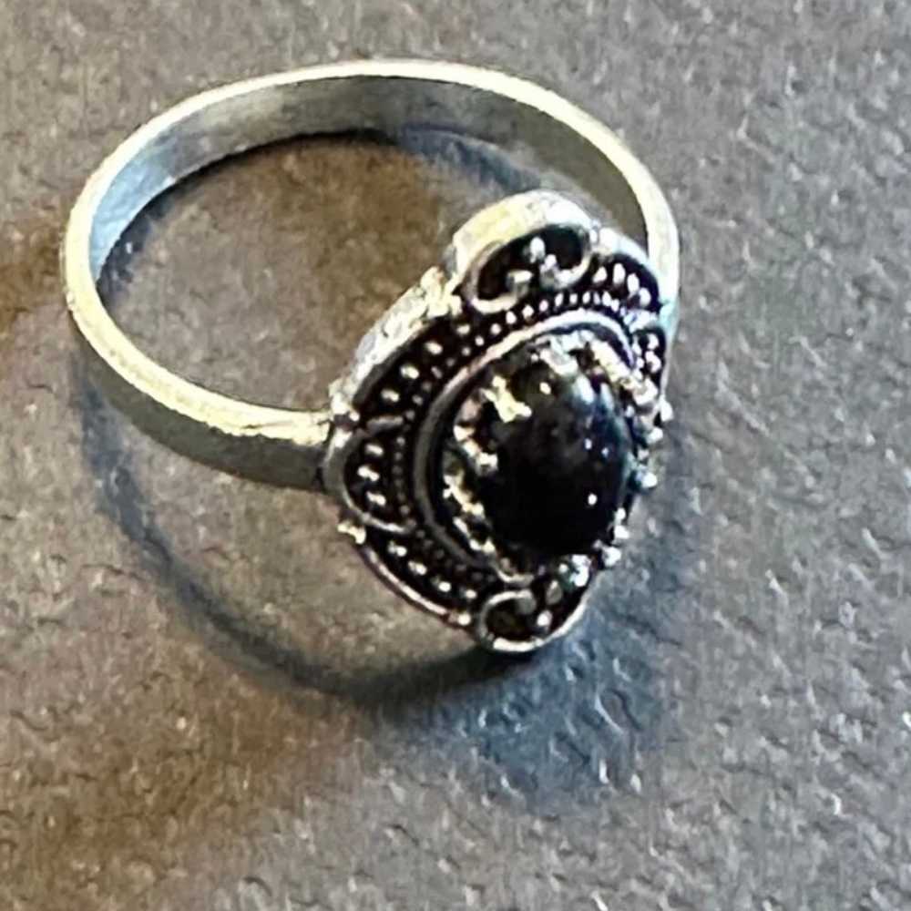 Vintage Sterling Snowflake Obsidian Ring - image 2