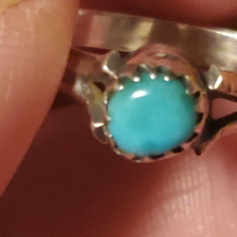 Turquoise and sterling silver ring size 5.75 - image 6