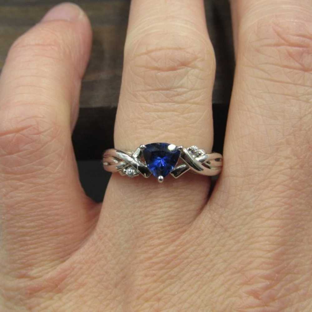 Size 7 Sterling Silver Sapphire Gem Ring - image 4