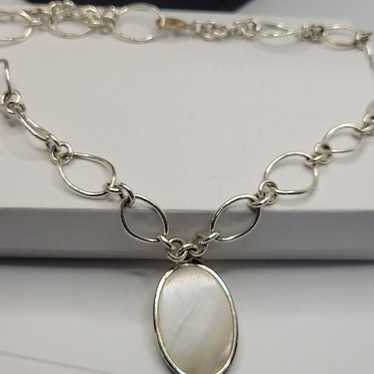 #1091, Vintage Avon necklace 8"in, MOTHER OF PEAR… - image 1