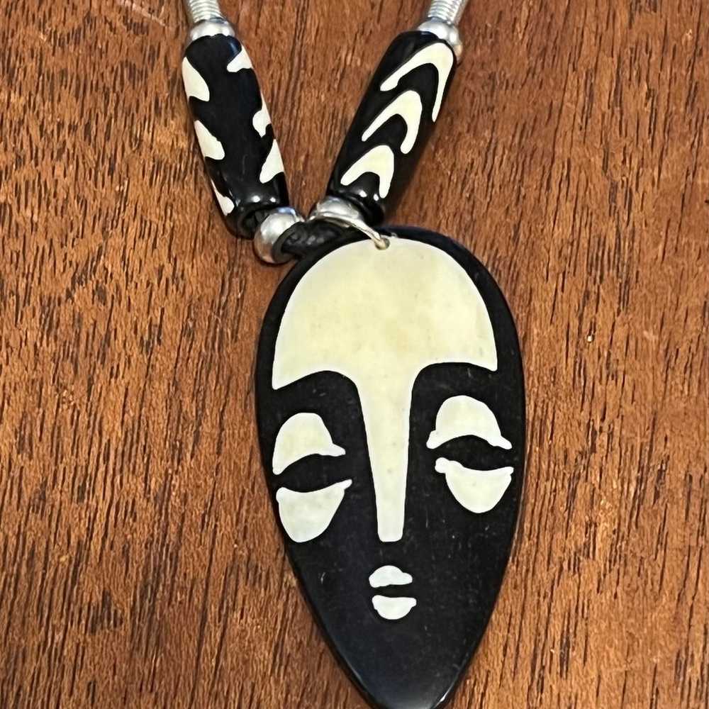 Vintage Tribal Ebony & Ivory Mask Necklace - image 3