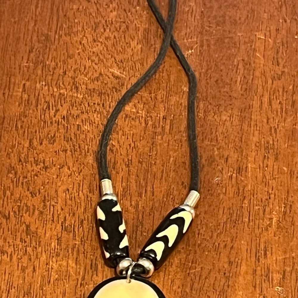 Vintage Tribal Ebony & Ivory Mask Necklace - image 5