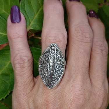 Artisan Crafted in Bali Sterling Silver Ring - image 1