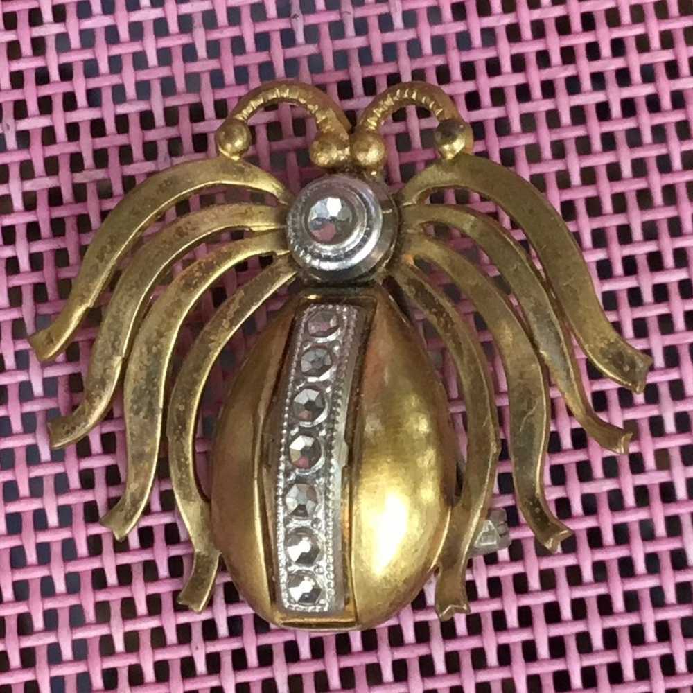 Vintage goldtone bug with stone - image 3