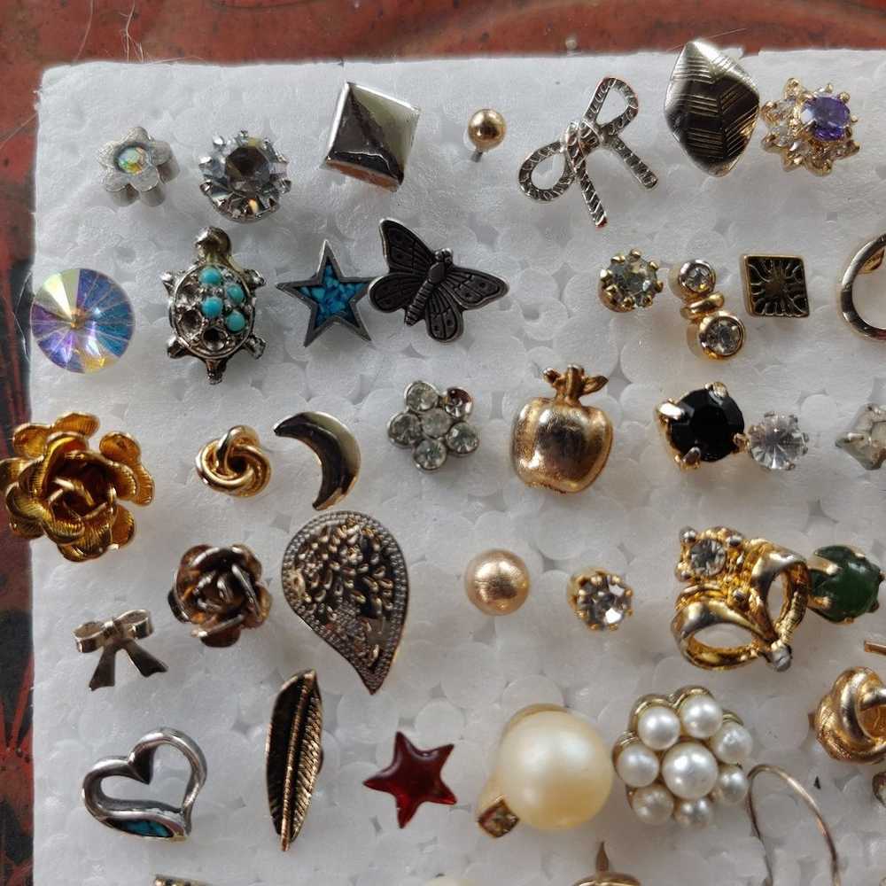 Single stud earring jewelry lot 92 pcs - image 10