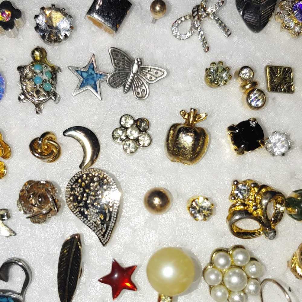 Single stud earring jewelry lot 92 pcs - image 2