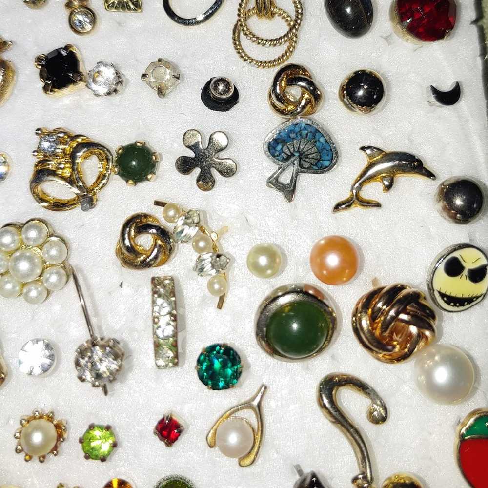 Single stud earring jewelry lot 92 pcs - image 3