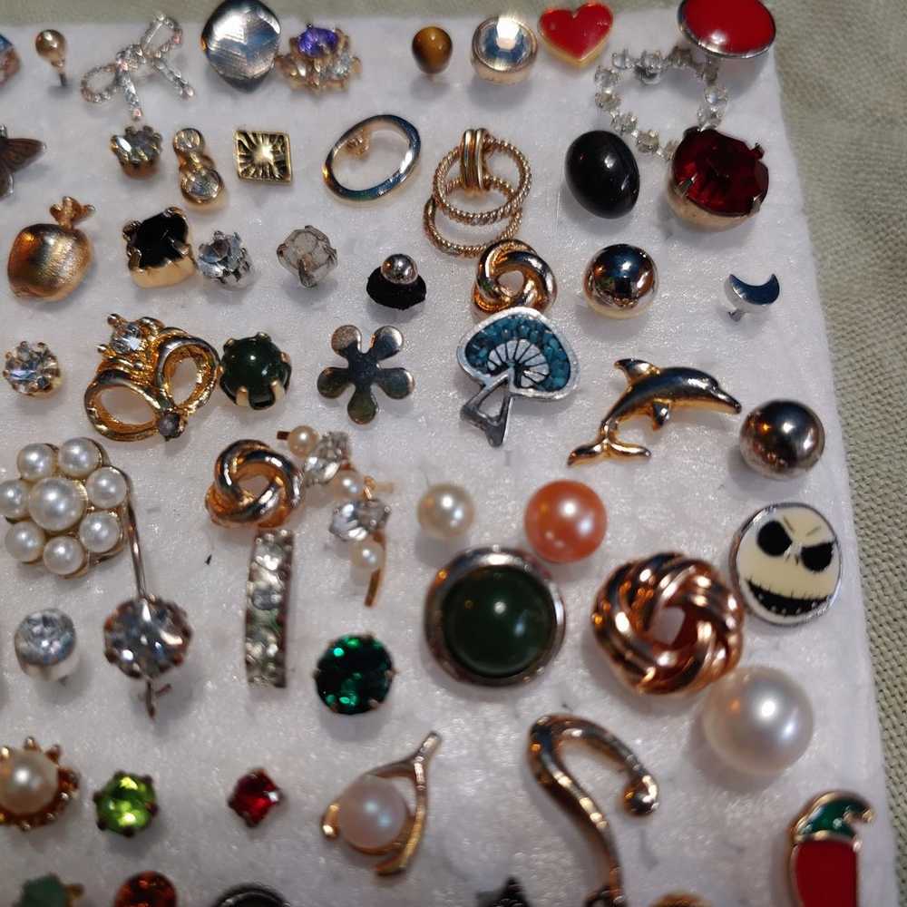 Single stud earring jewelry lot 92 pcs - image 8