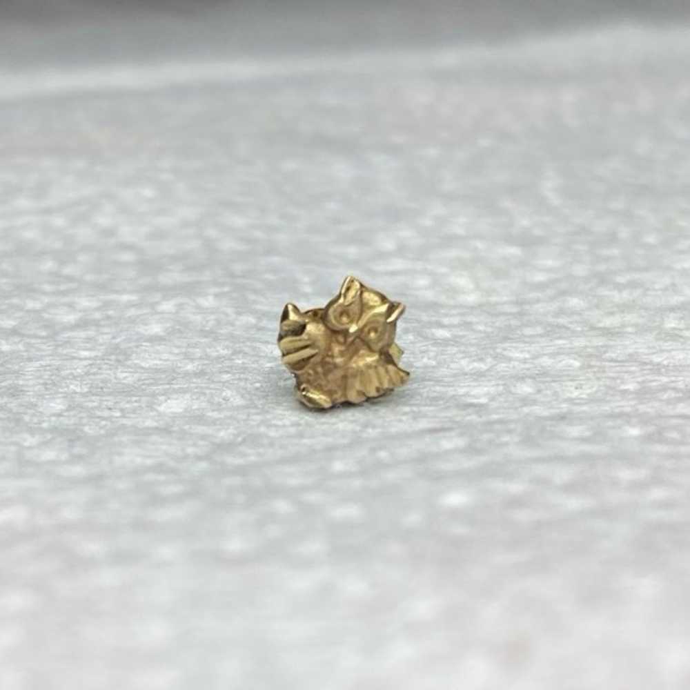 Vintage 14k gold owl earring - image 1