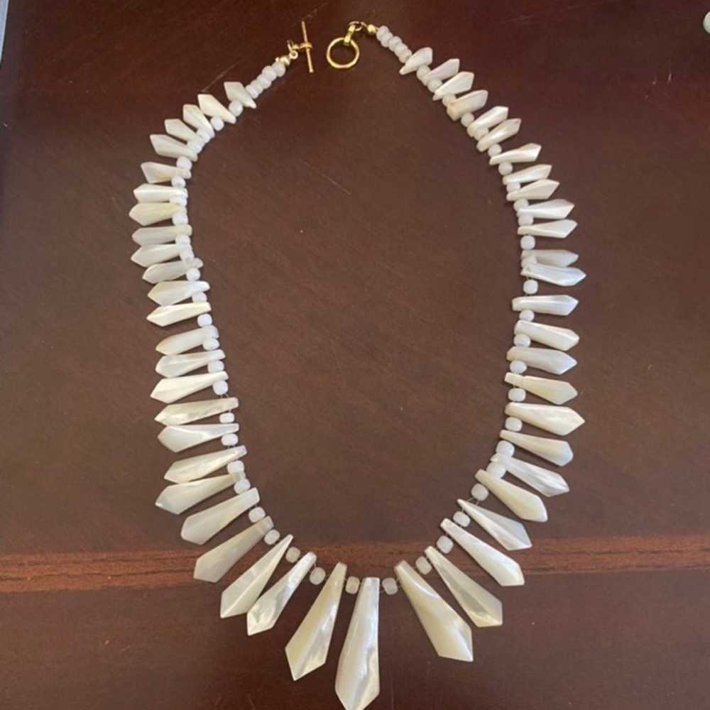 Mother of pearl necklace - image 3