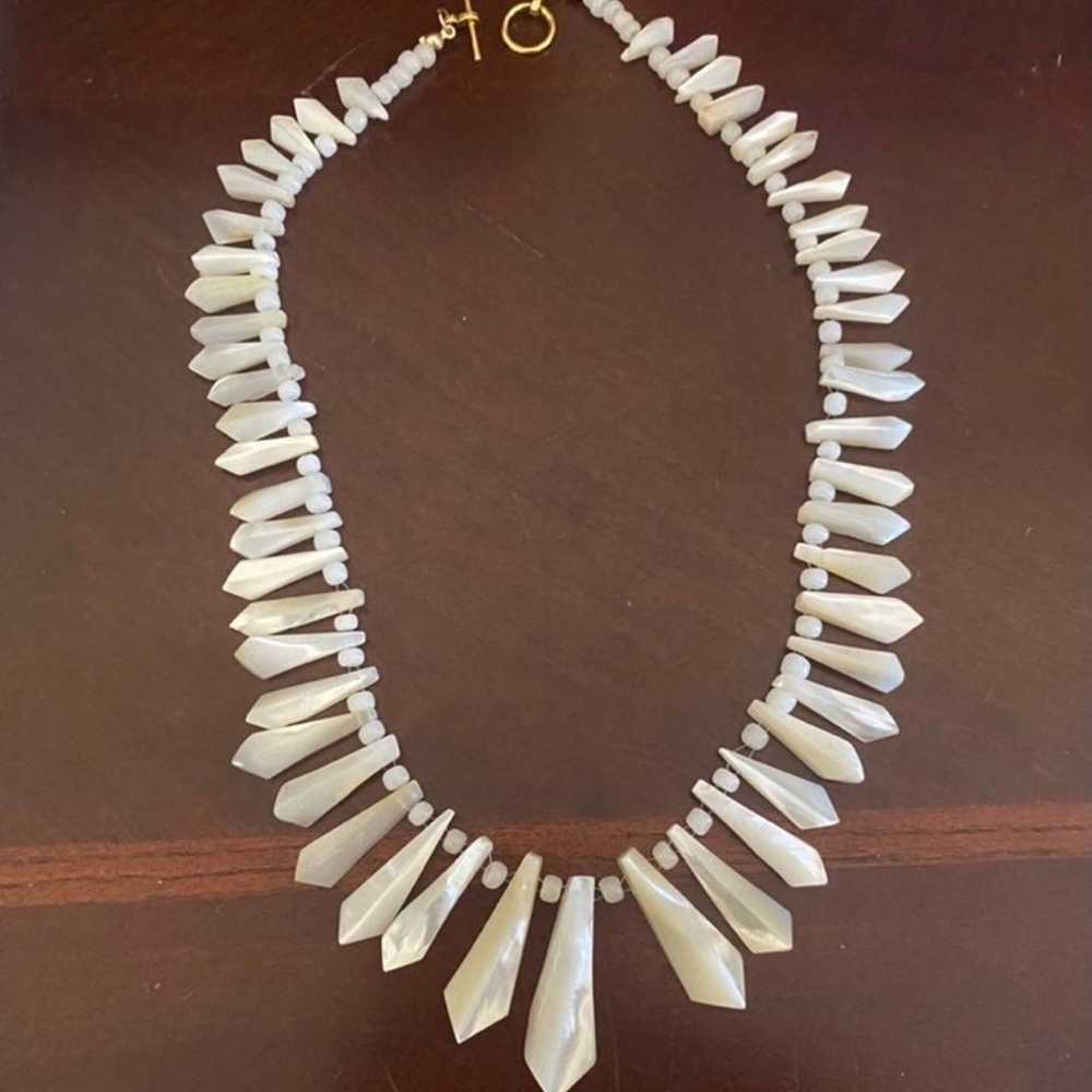 Mother of pearl necklace - image 9