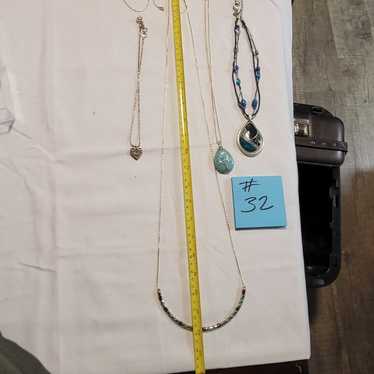 NECKLACE LOT of  (4)