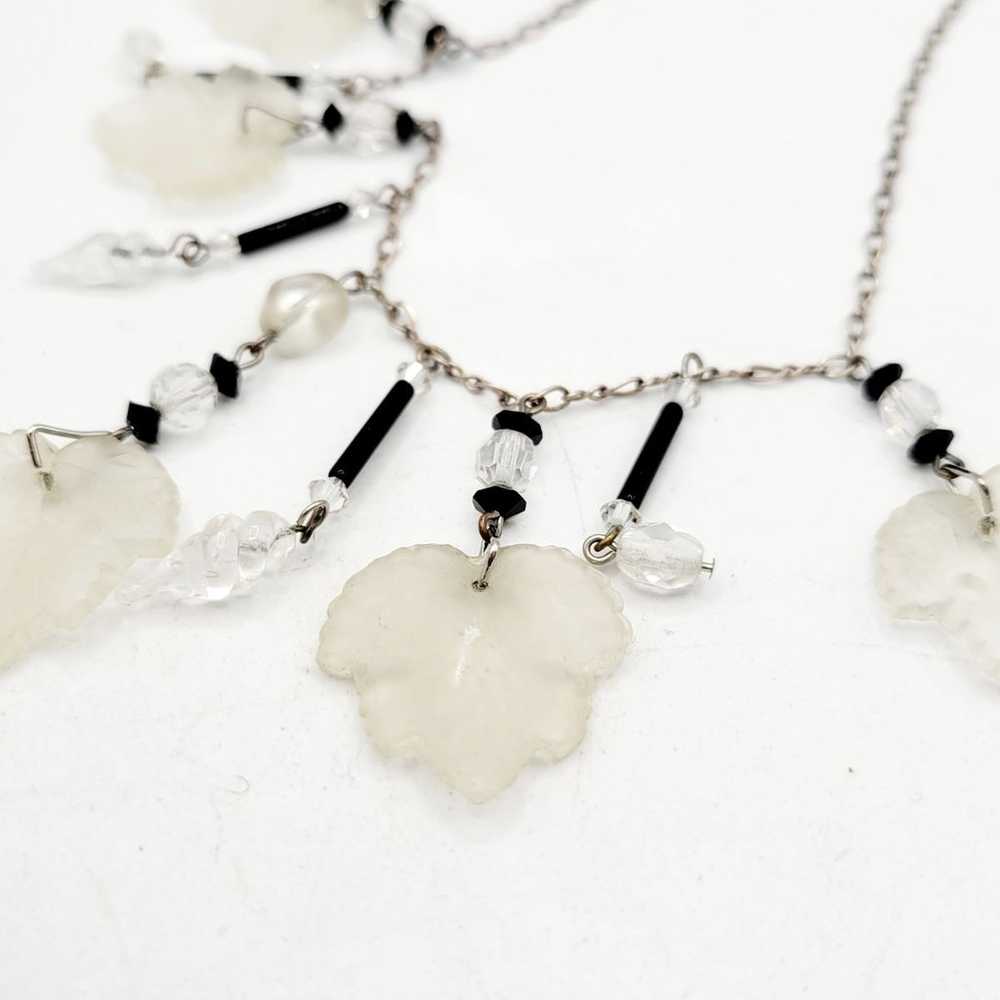 Beautiful unsigned Glass Works glass leaf necklace - image 2