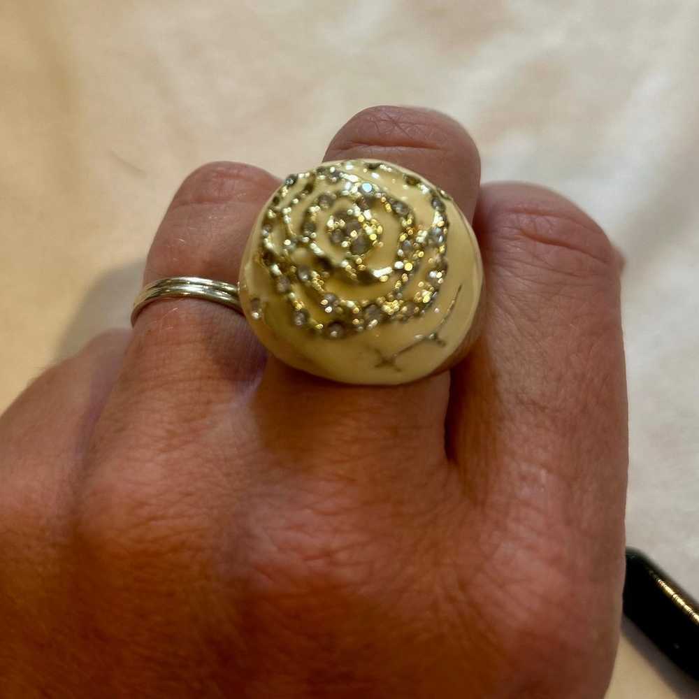 Vintage gold & diamond cocktail ring - image 1