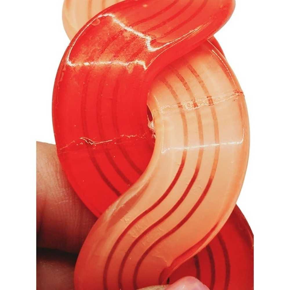 Vintage 2 Tone Lucite Red Pink Bangle Bracelet (A… - image 6