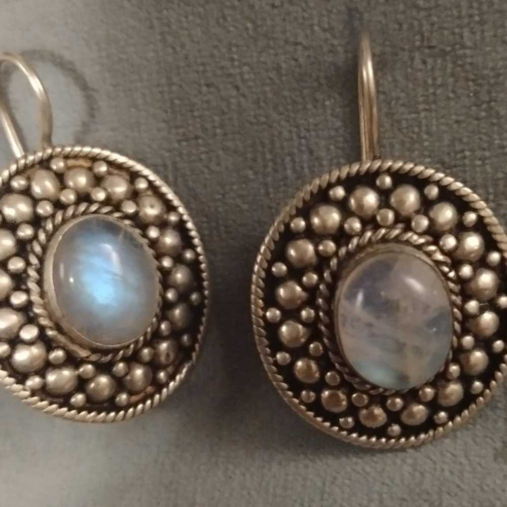 Beautiful Vintage 925 Silver and Moonstone Earrin… - image 3