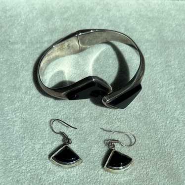 Vintage Sterling Onyx Bracelet and Earrings Mexico - image 1