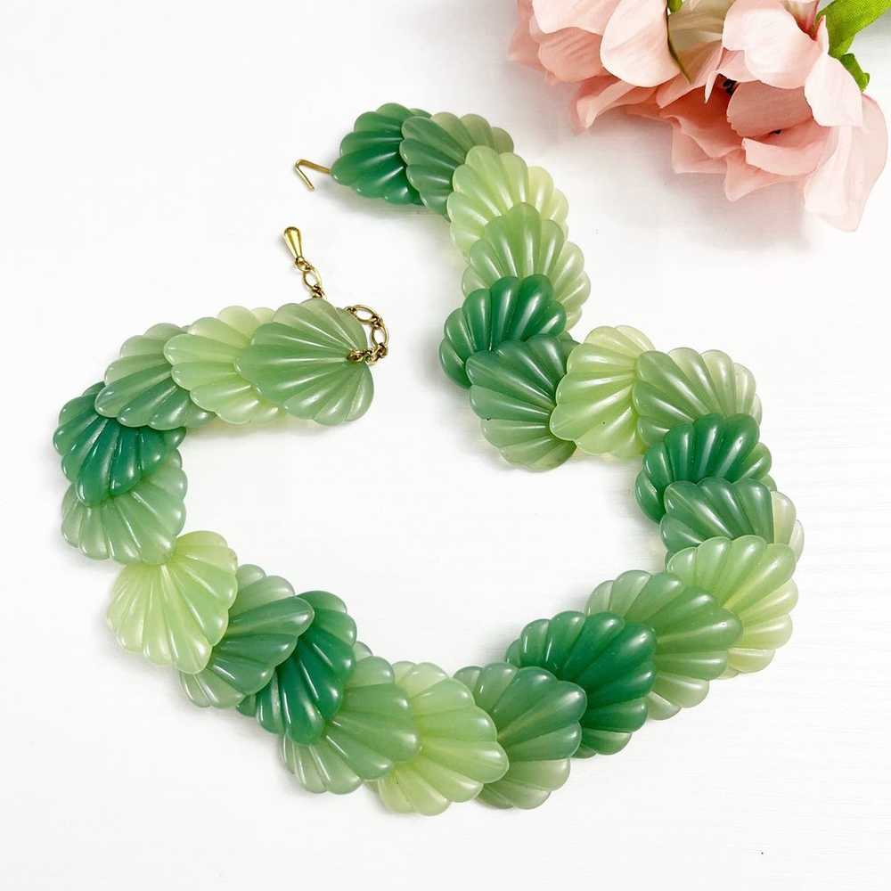 Vintage Mid Century Green Ombre Leaf Lucite Neckl… - image 2