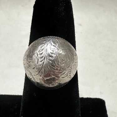 Vintage Sterling Silver Bubble Dome Etched Ring S… - image 1