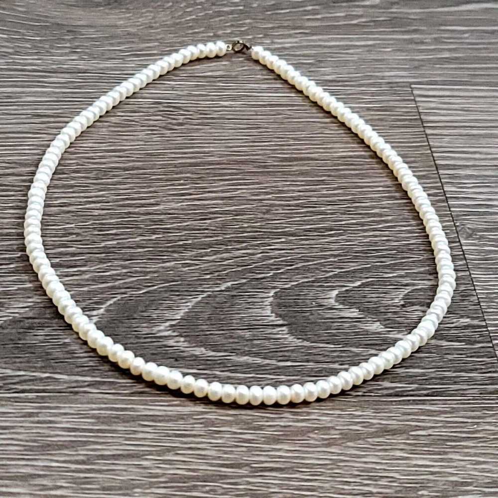 Vintage 10K Yellow Gold Pearl Necklace - image 3