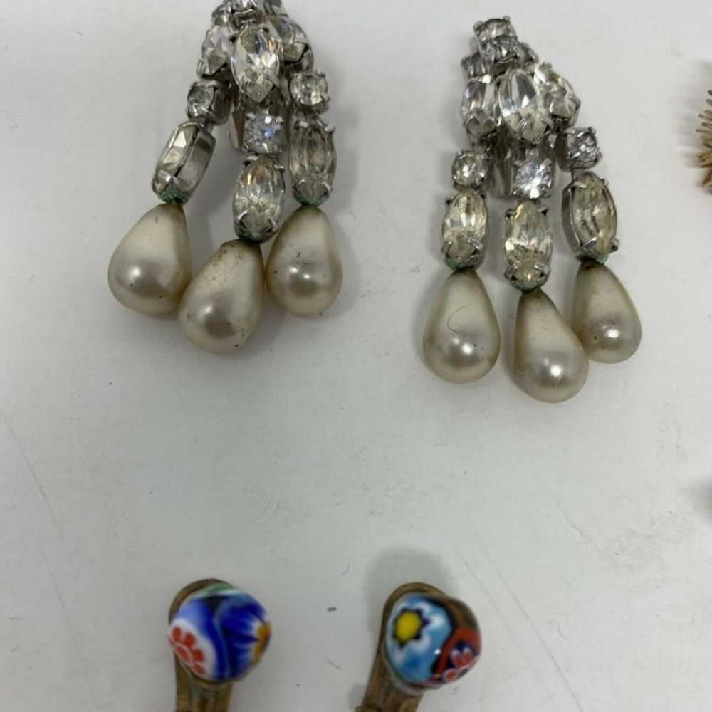 Vintage Earrings Lot 6 - Gold Tone Desig - image 5