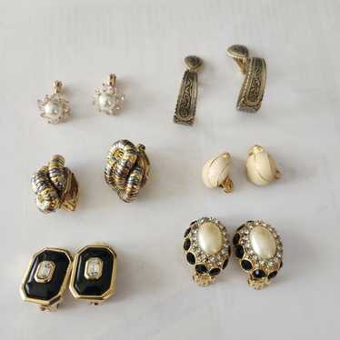 6 pairs of clip-on earrings - image 1