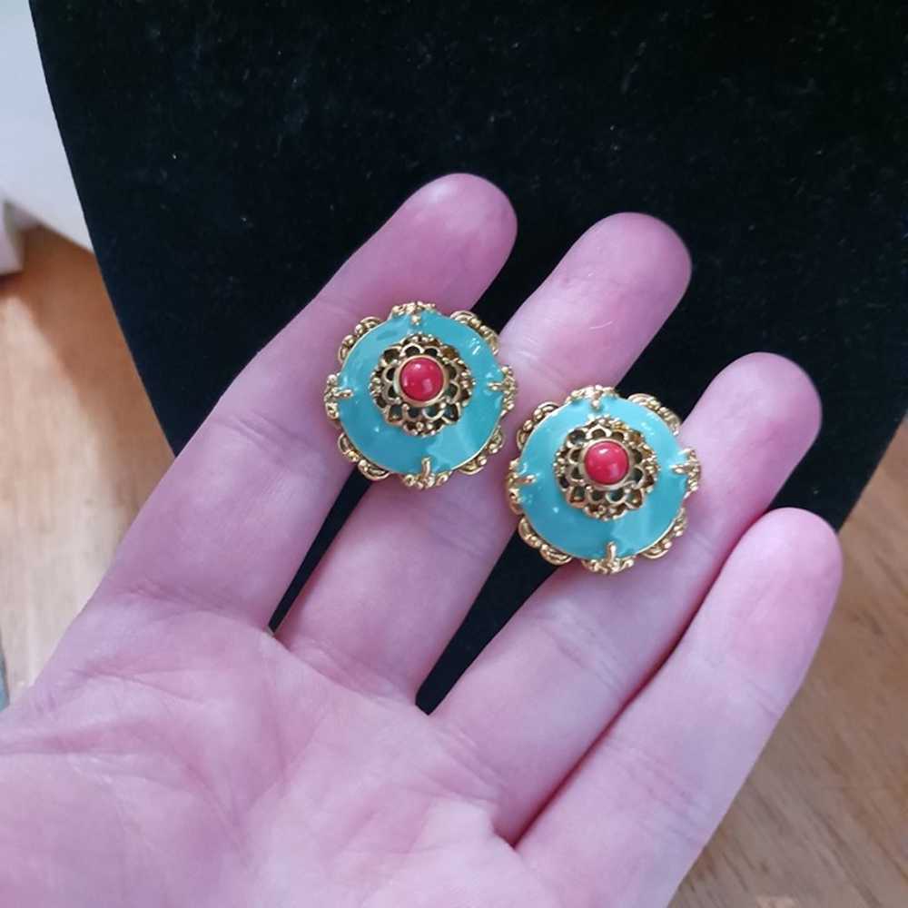 Vintage Joan Rivers clip on earrings - image 1