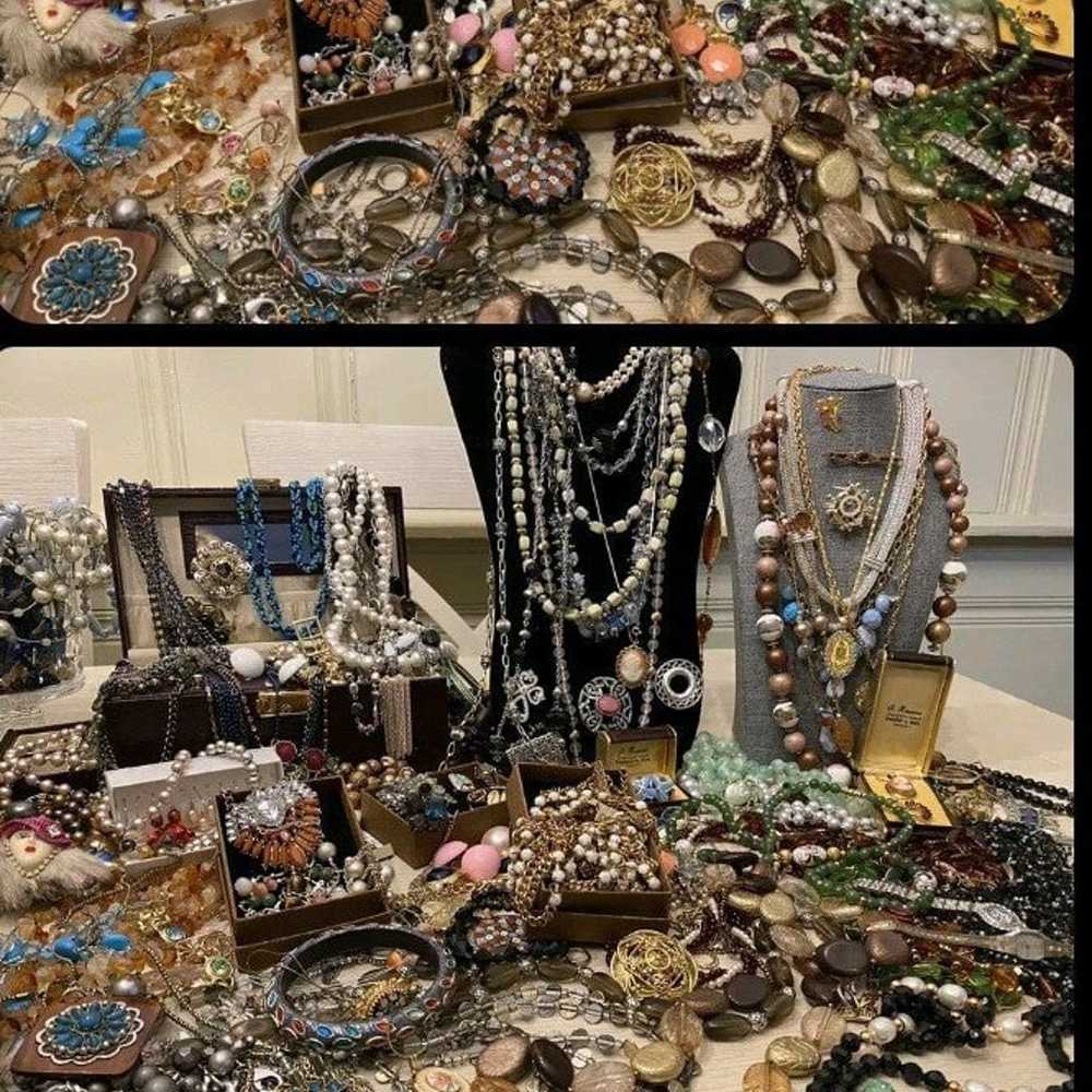 huge jewelry Lot - image 1