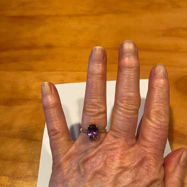 Vintage Sterling Silver Oval Amethyst Ring - image 1