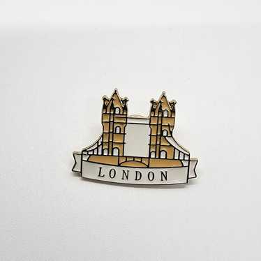 Vintage Burberry London Pin / Brooch
