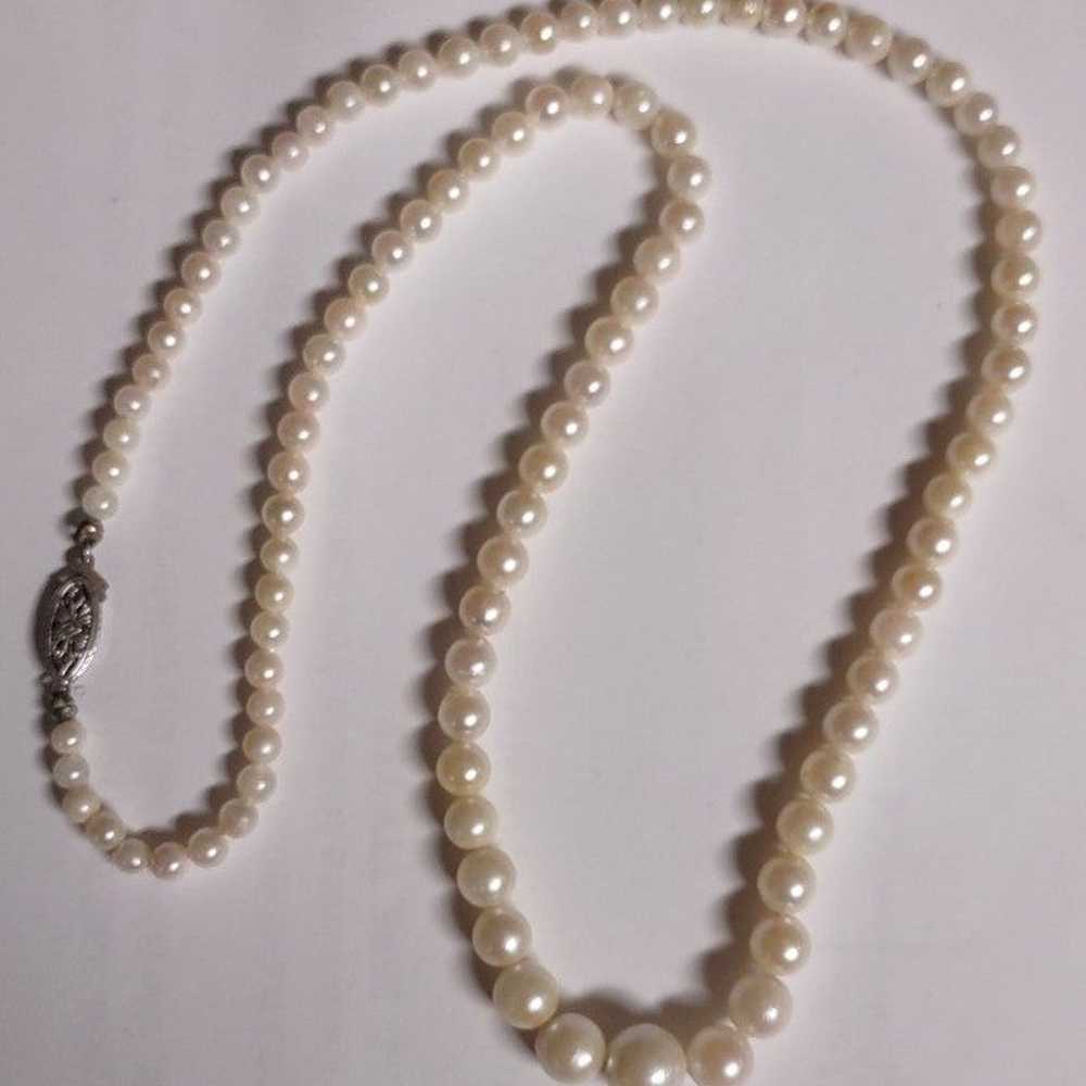 14k gold graduated cultured saltwater pearl stran… - image 2