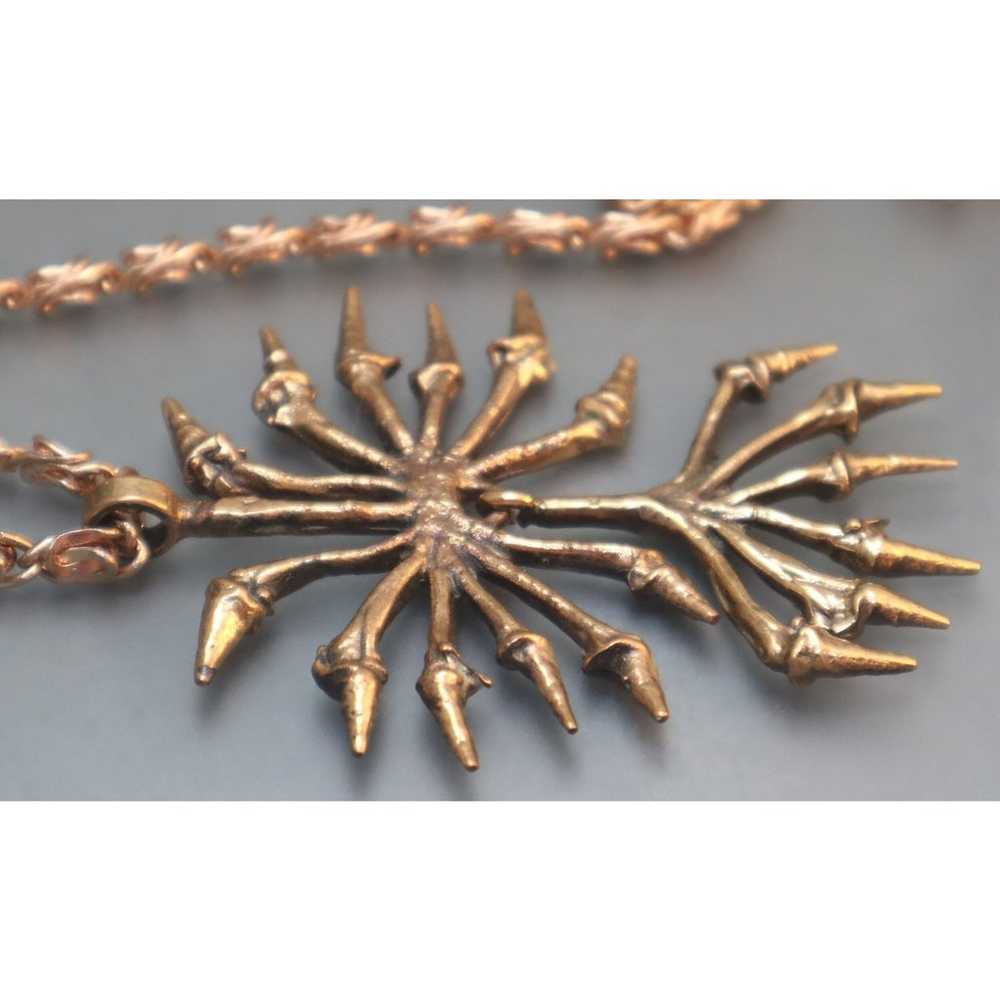 Mid-Century Bronze Articulated Pendant Necklace F… - image 4