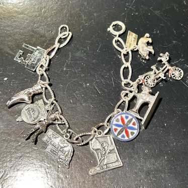 BEAUTIFUL VINTAGE CHARM BRACELET STERLING SILVER - image 1