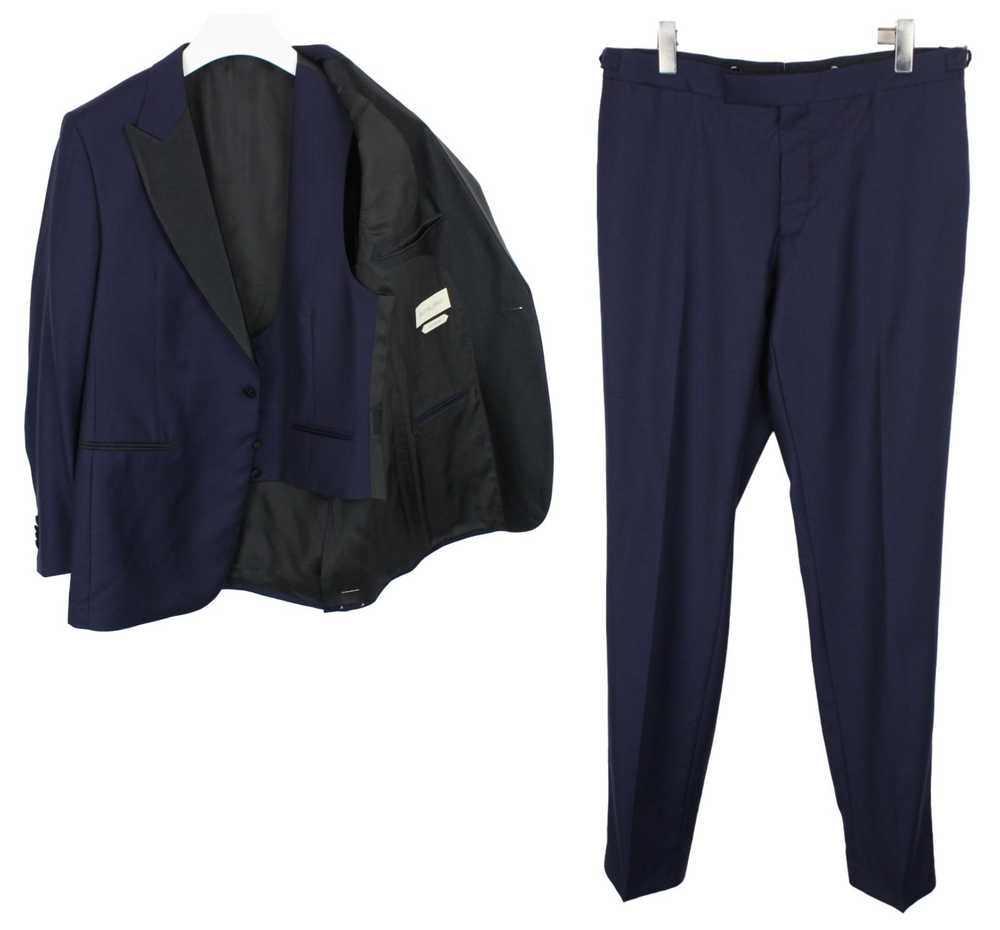 Suitsupply SUITSUPPLY Lazio Tuxedo Suit Men's UK … - image 1