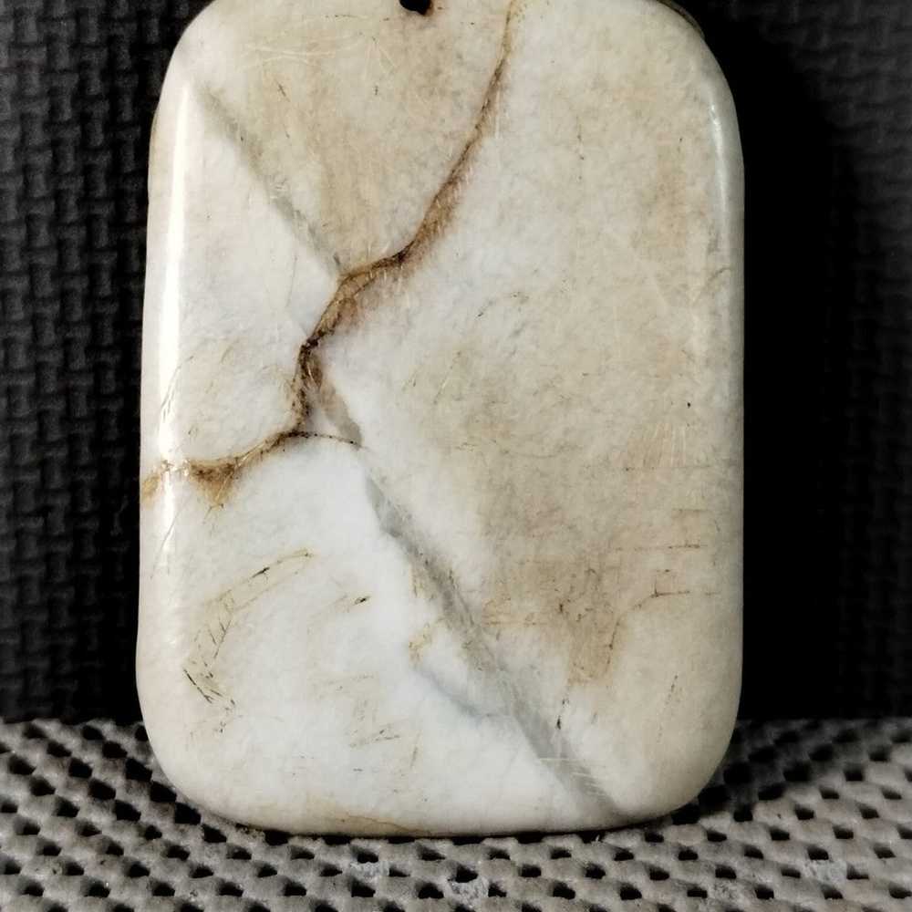 Vintage Chinese Hand Carved White Stone Pendant - image 7