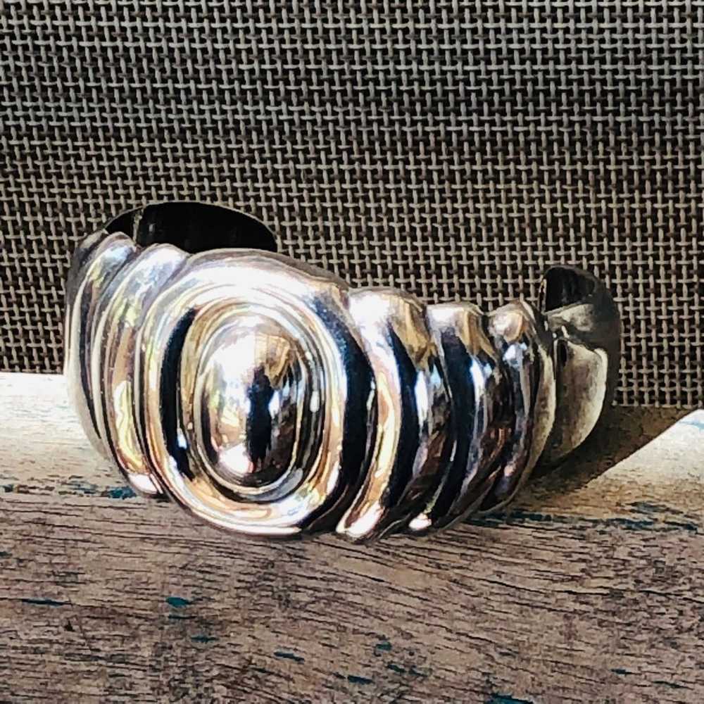 Taxco Mexico 925 Sterling Silver Ribbed Cuff Brac… - image 4